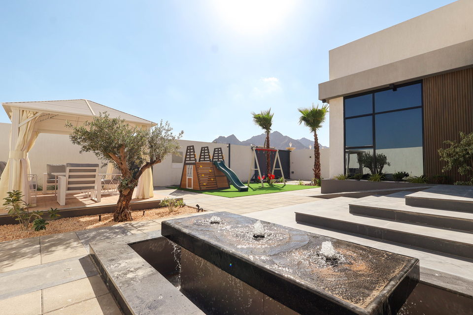 A35 landscape project by Vida Landscapes, Ajman — daytime view 8